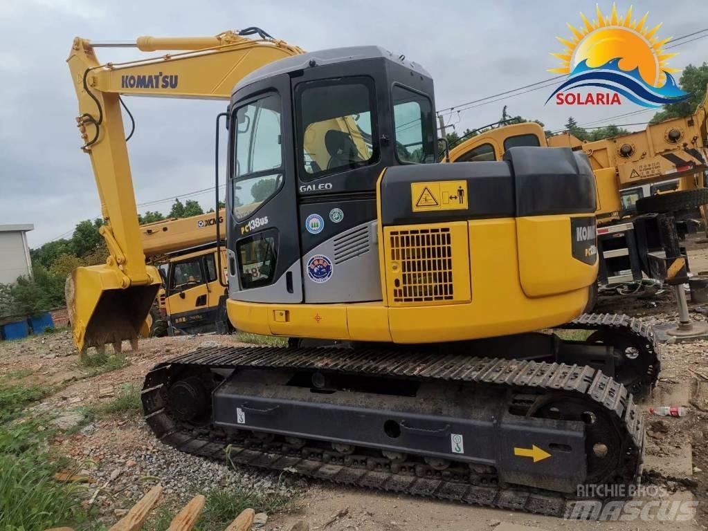 Komatsu PC 138 US-2 대형 굴삭기 29톤 이상