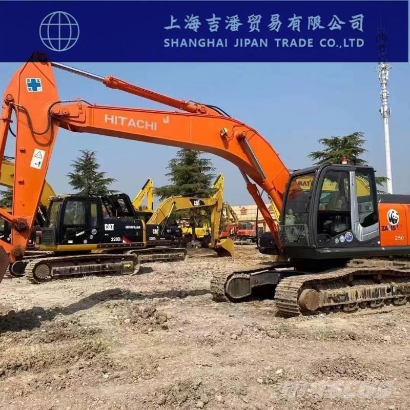Hitachi ZX 250 대형 굴삭기 29톤 이상