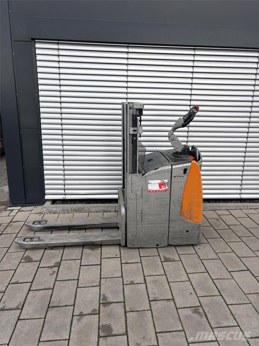 Still EXD-SF20 보행식 리치 지게차