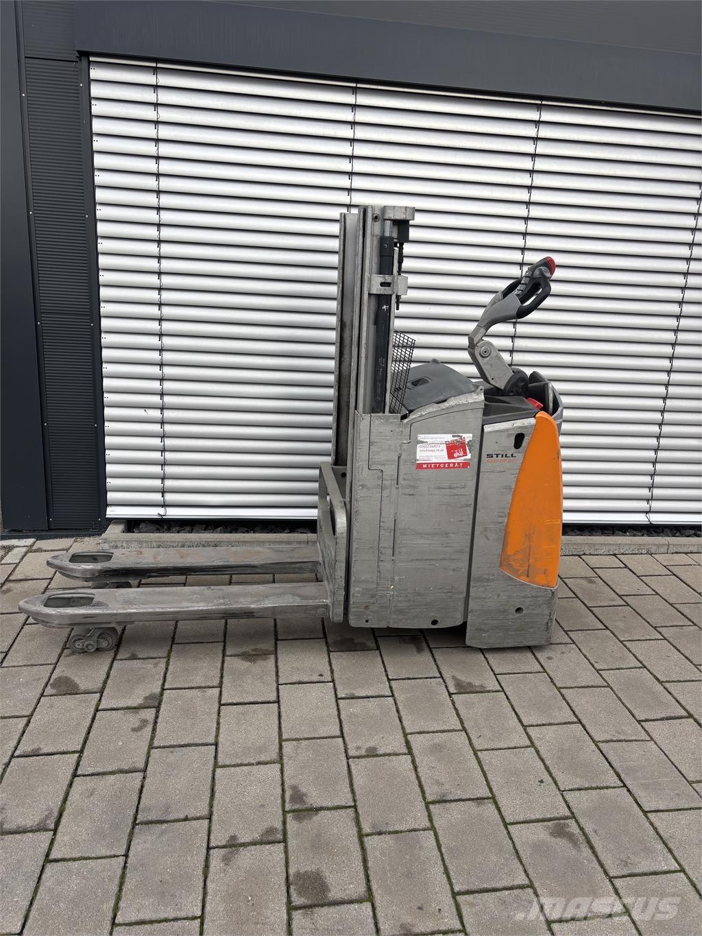 Still EXD-SF20 보행식 리치 지게차