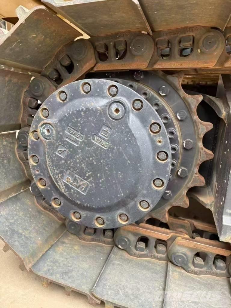 CAT 320 E 대형 굴삭기 29톤 이상