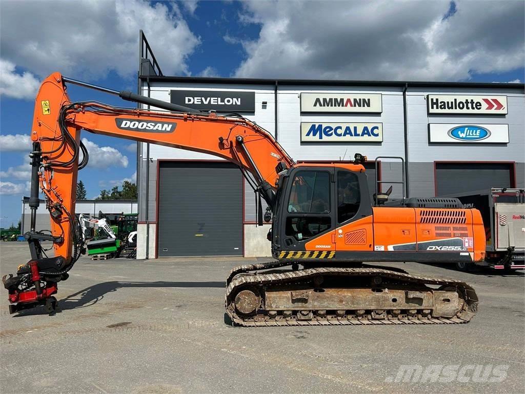 Doosan DX255LC-5 대형 굴삭기 29톤 이상