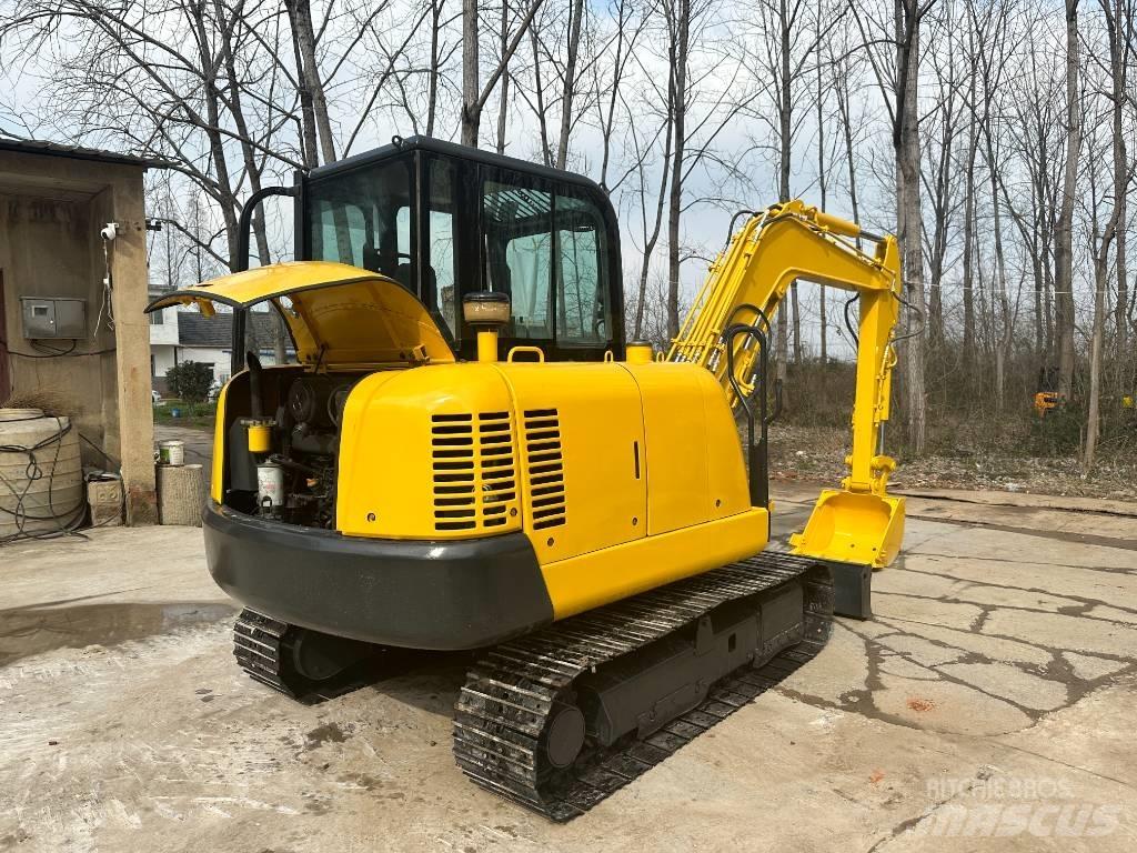 Komatsu PC 56-7 대형 굴삭기 29톤 이상