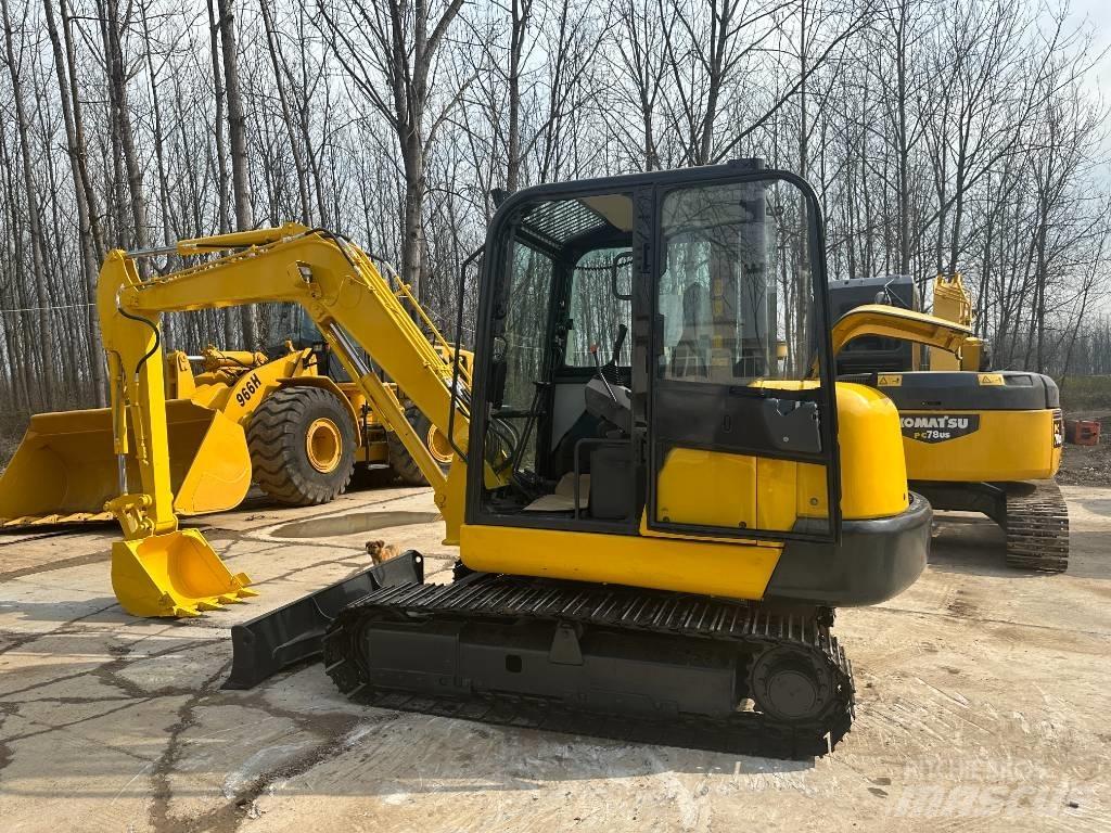 Komatsu PC 56-7 대형 굴삭기 29톤 이상