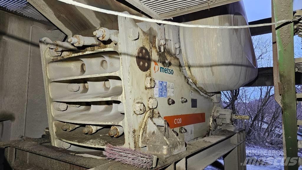 Metso Nordberg C120 스크리너