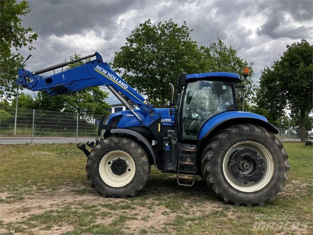 New Holland T7.270 트랙터