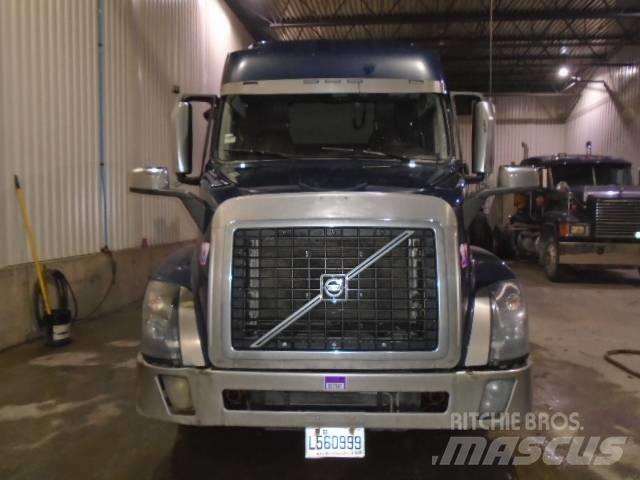 Volvo VNL 트랙터 유닛