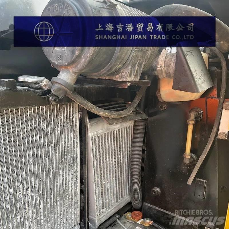 Komatsu PC 35 MR 소형 굴삭기 7톤 미만