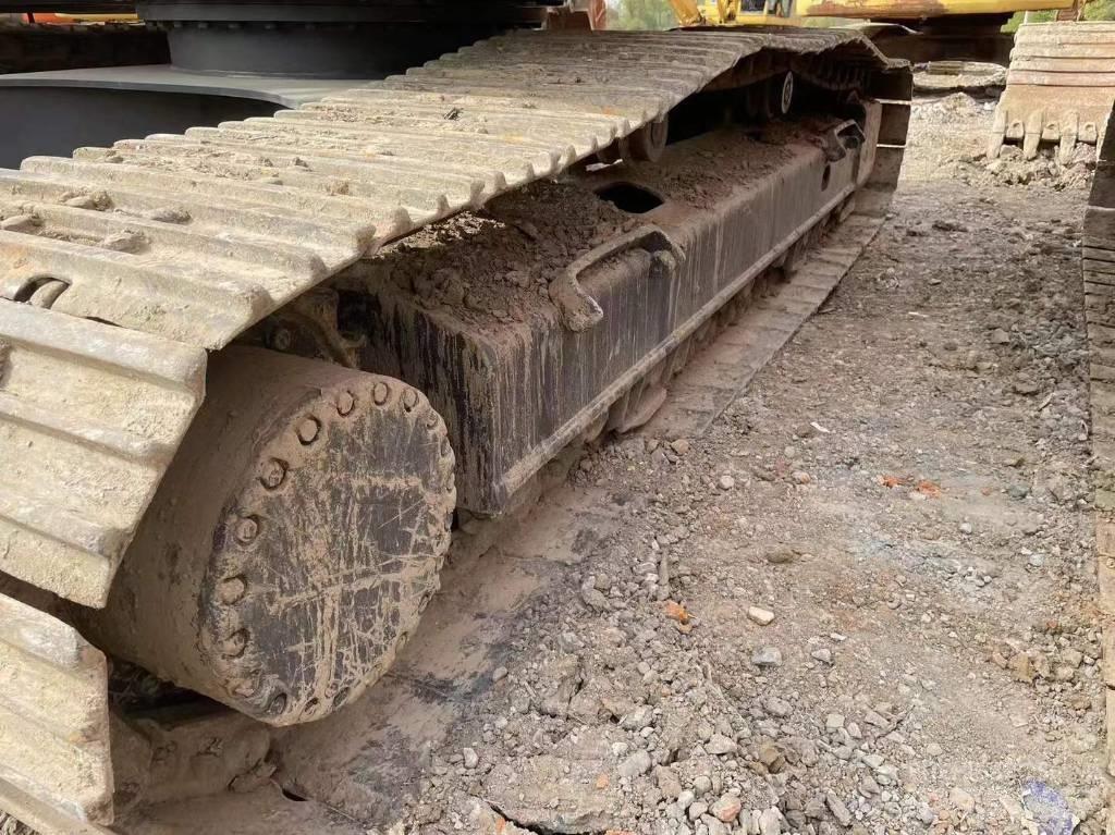 Volvo EC250 대형 굴삭기 29톤 이상