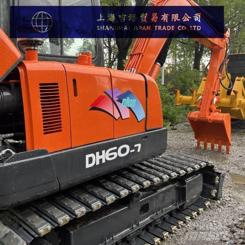 Doosan DH 60-7 소형 굴삭기 7톤 미만