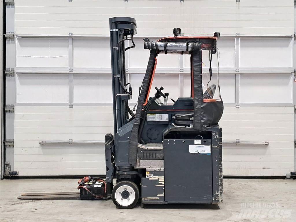 Combilift CBE2500 사이드로더