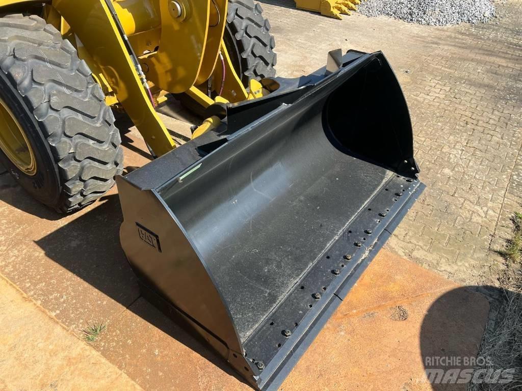 CAT 926M  휠로우더