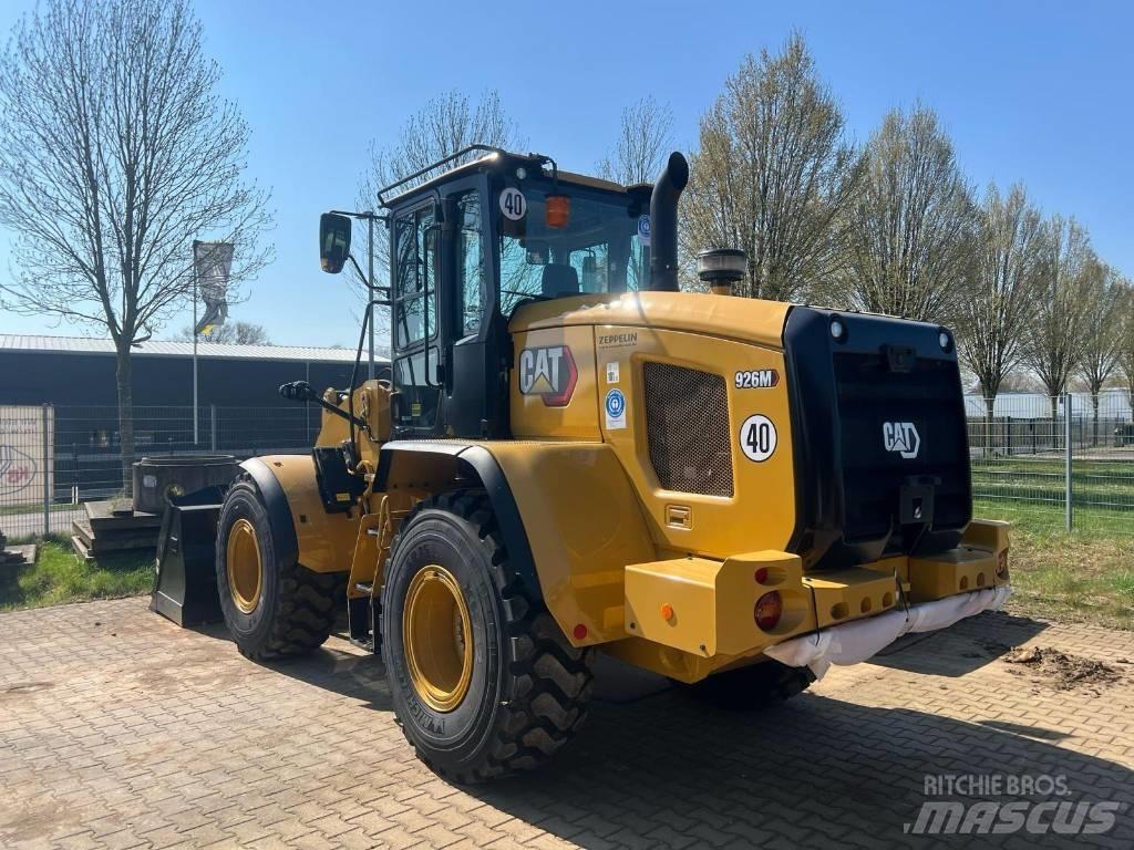 CAT 926M  휠로우더