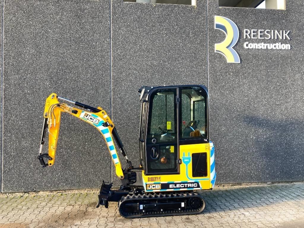 JCB 19 C-1 Electric 소형 굴삭기 7톤 미만