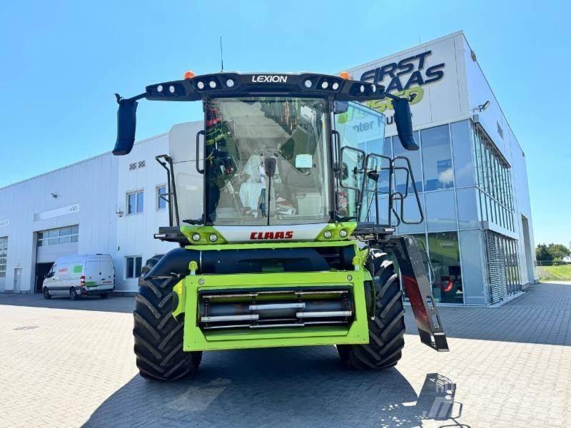CLAAS LEXION 8600 콤바인 수확기