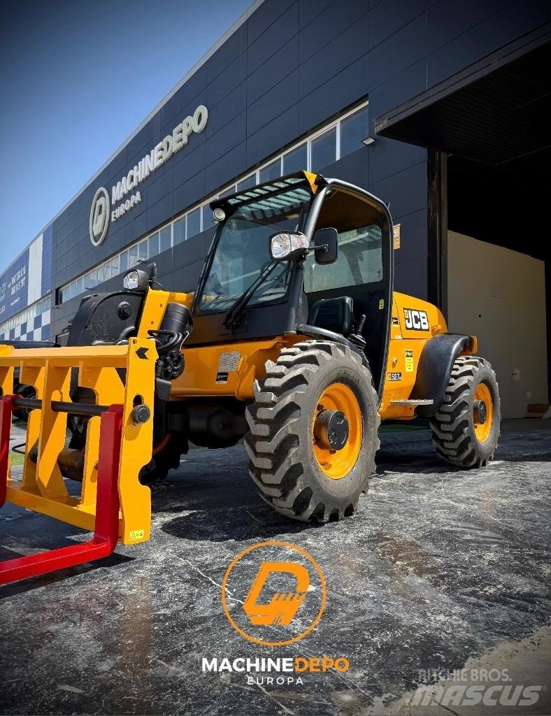 JCB 527-55 텔러 핸들러