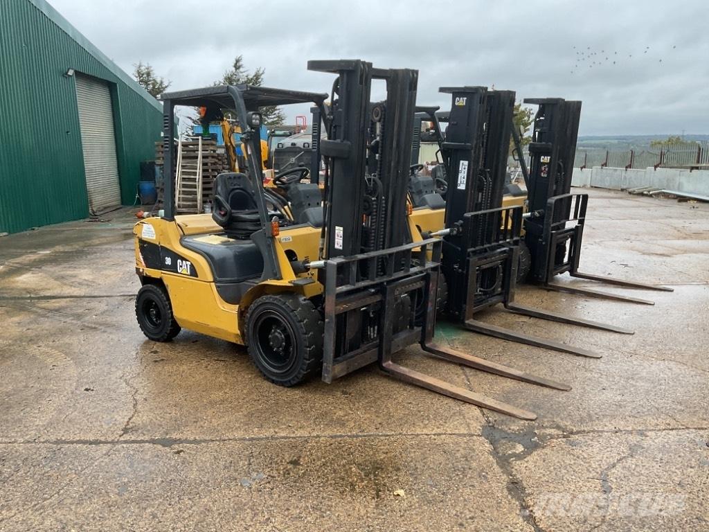 CAT DP30NT 디젤 지게차
