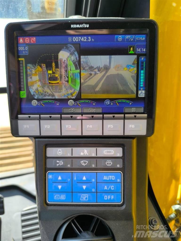Komatsu PC 170 LC-11 대형 굴삭기 29톤 이상
