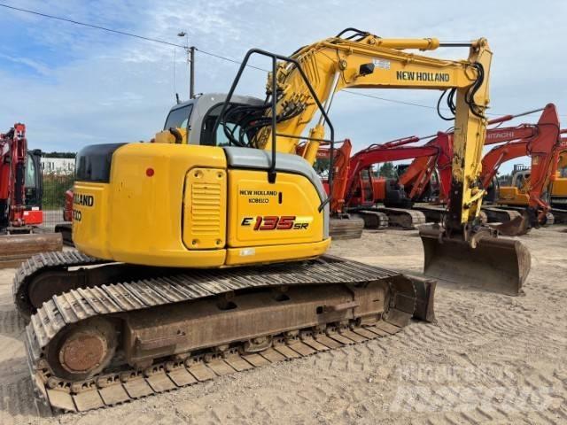 New Holland E 135 SR 대형 굴삭기 29톤 이상