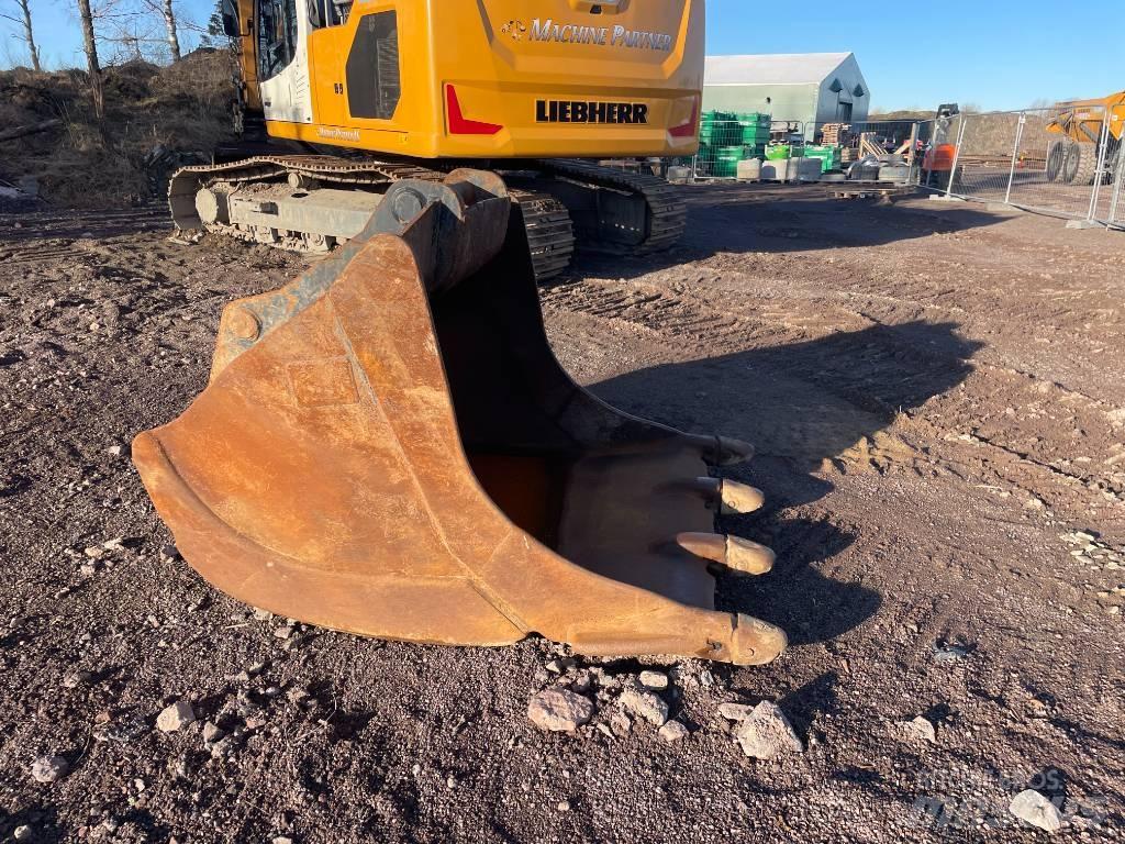 Liebherr R 936 LC 대형 굴삭기 29톤 이상