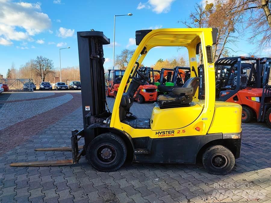 Hyster H2.5FT 디젤 지게차
