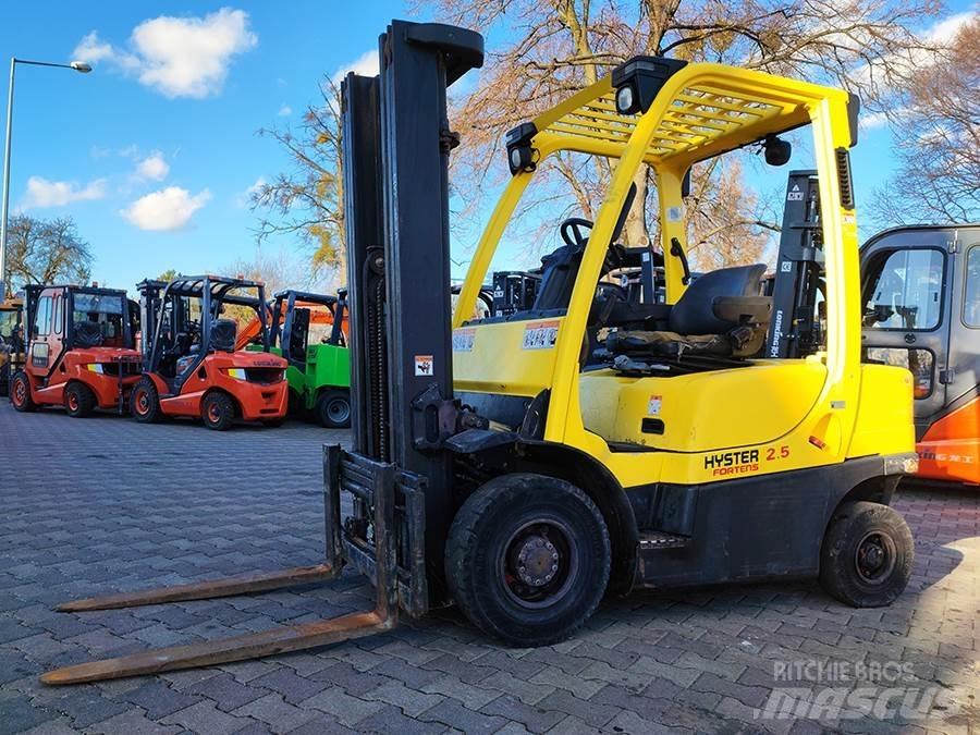 Hyster H2.5FT 디젤 지게차