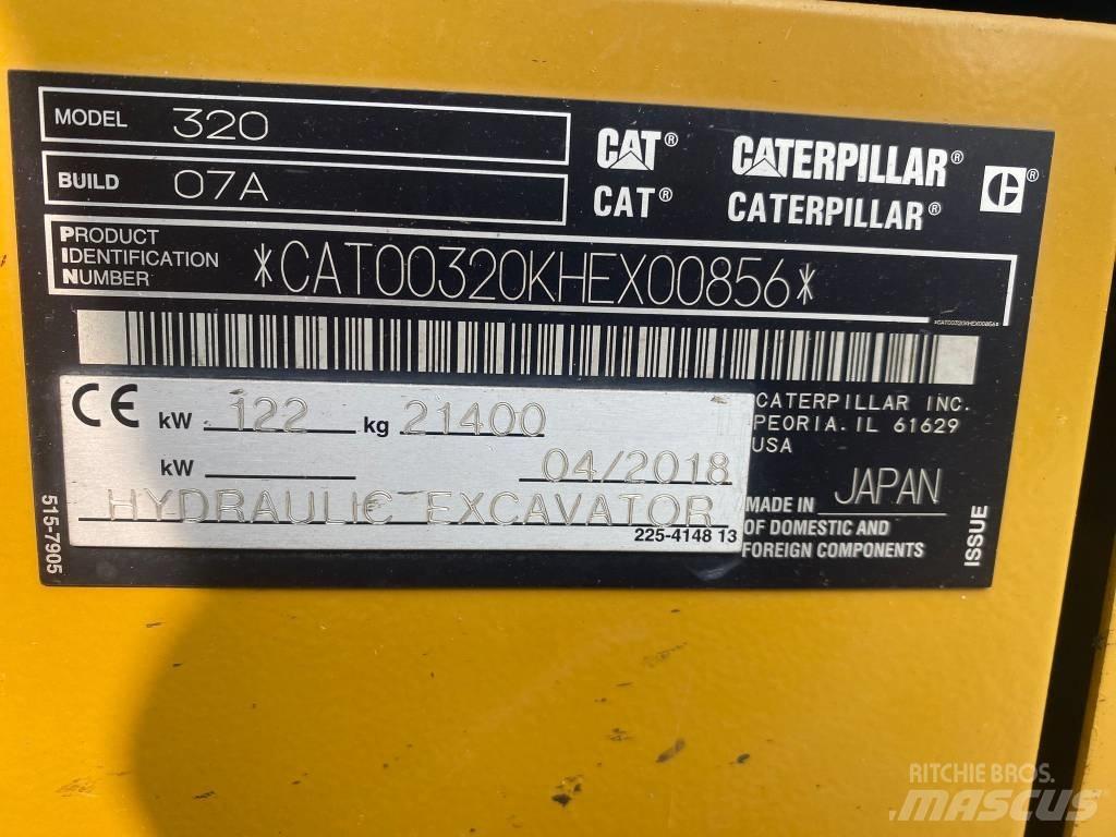 CAT 320 대형 굴삭기 29톤 이상