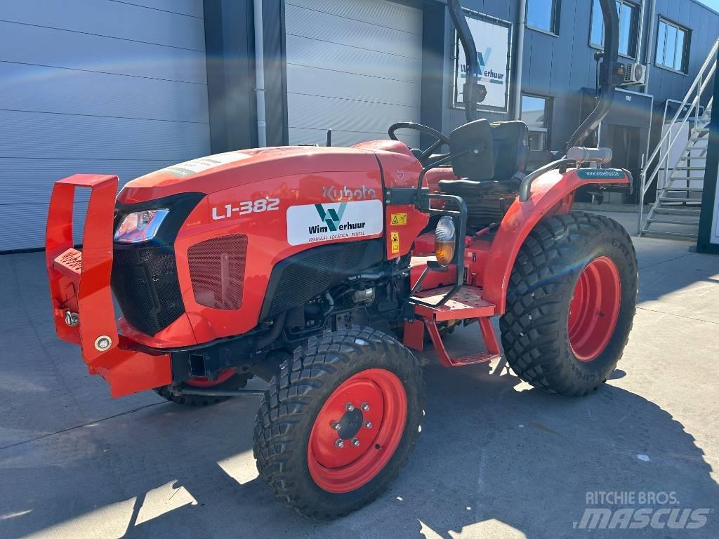Kubota L1-382 HST 소형 트랙터