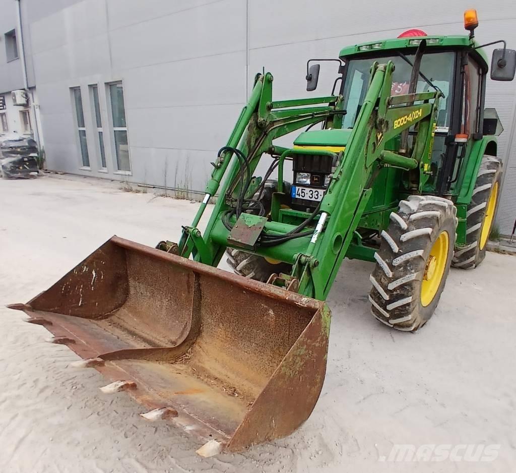 John Deere 6110 트랙터