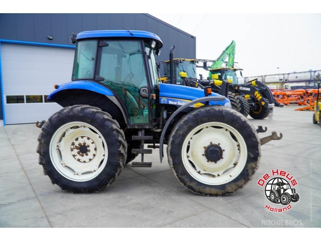 New Holland TD95D 트랙터