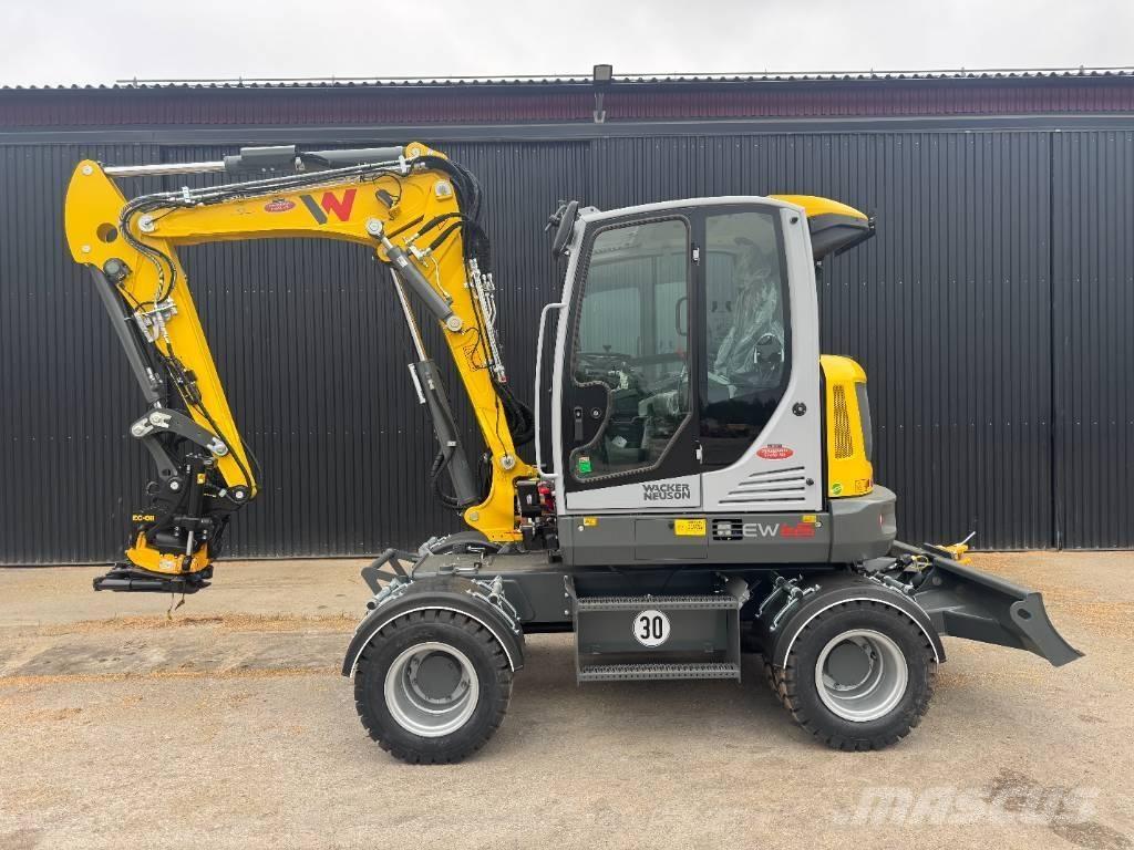 Wacker Neuson EW 65  휠 굴삭기