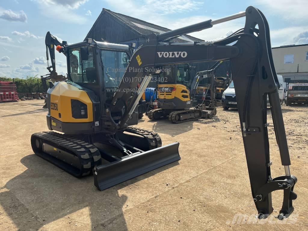Volvo ECR 50 F 소형 굴삭기 7톤 미만