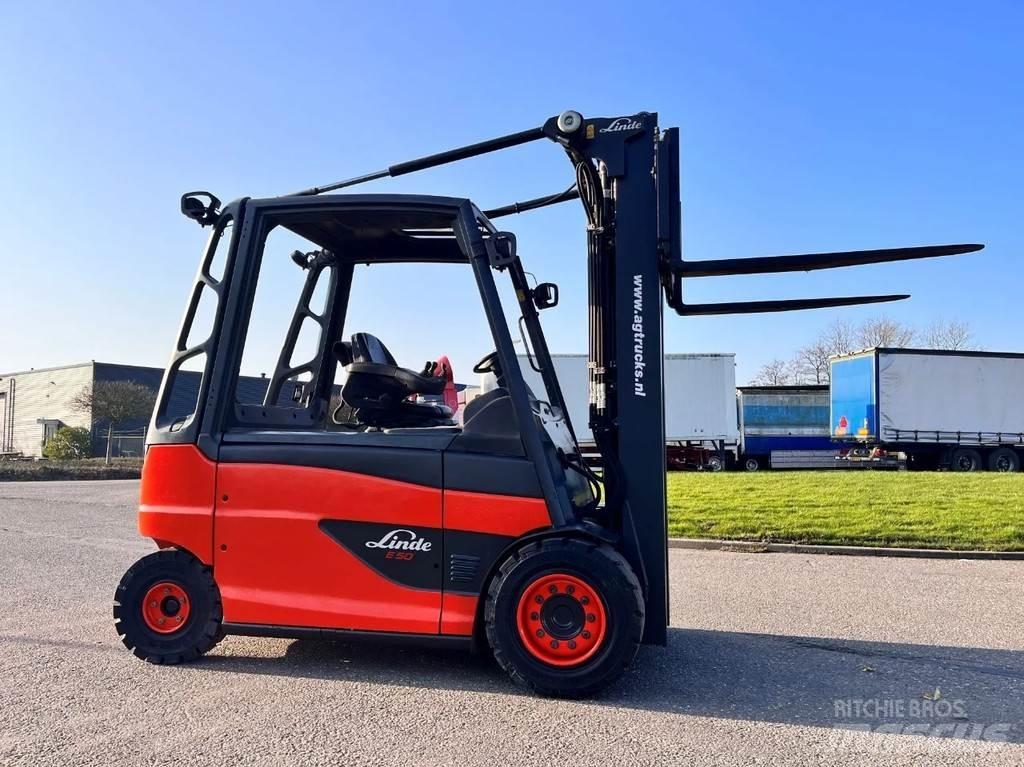 Linde E50HL-01 전동 지게차