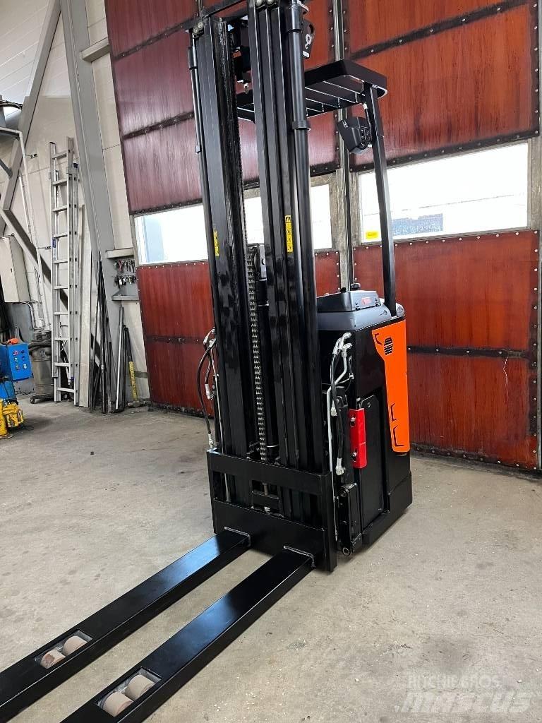 Rocla SST12AC 보행식 리치 지게차