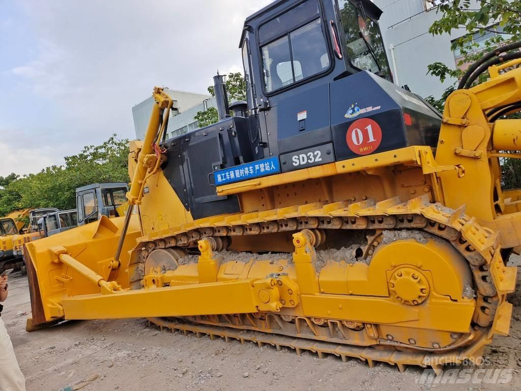 Shantui SD 32 크롤러 도저