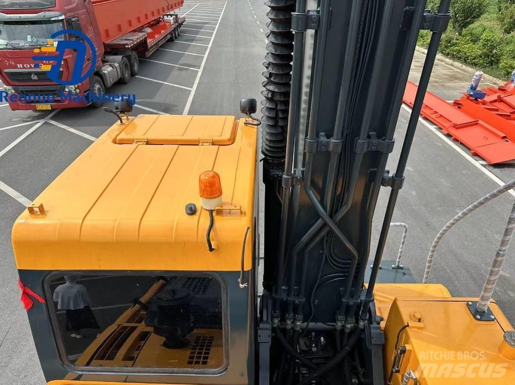Hyundai 210W-9  휠 굴삭기