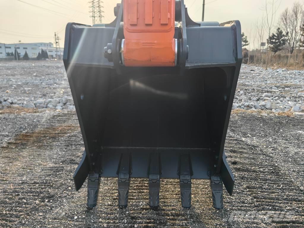 Doosan DX225 대형 굴삭기 29톤 이상