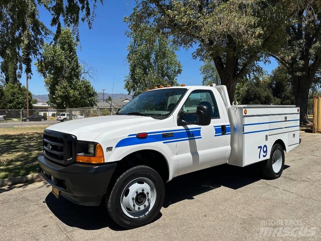 Ford F 450 회수 차량