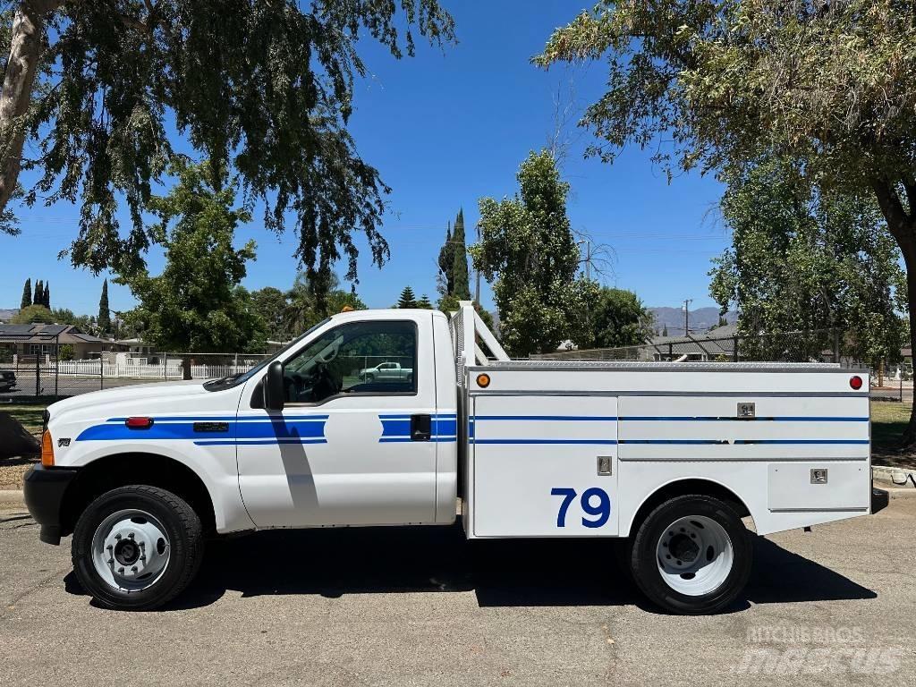 Ford F 450 회수 차량