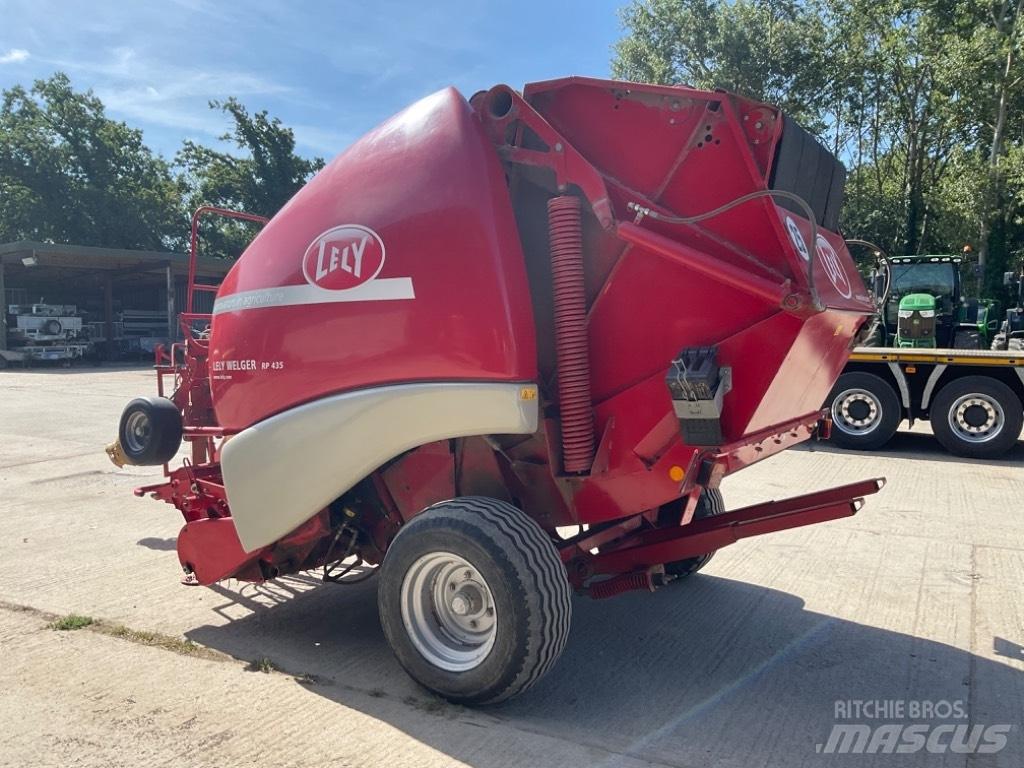 Lely WELGER RP 435 원형 곤포기