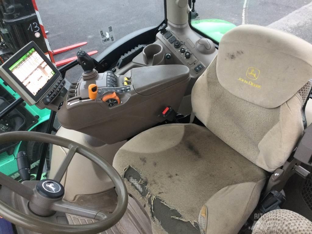 John Deere 6130R 트랙터