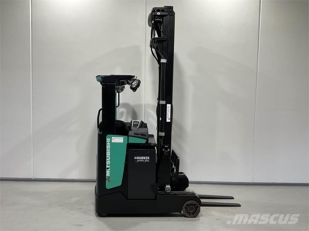 Mitsubishi RB16NH 리치 트럭