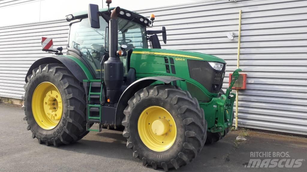 John Deere 6250 R 트랙터