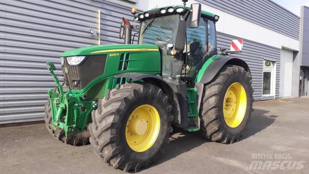 John Deere 6250 R 트랙터