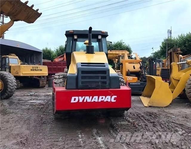 Dynapac CA 602 D 싱글 드럼 롤러