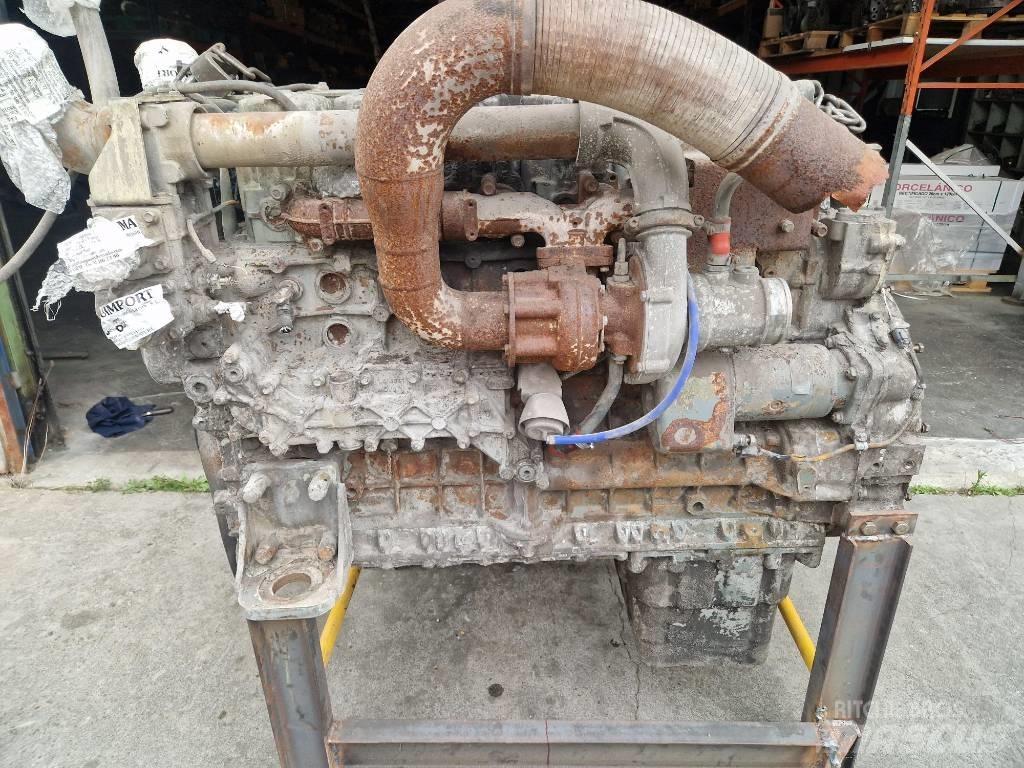 Liebherr D936L A6 엔진
