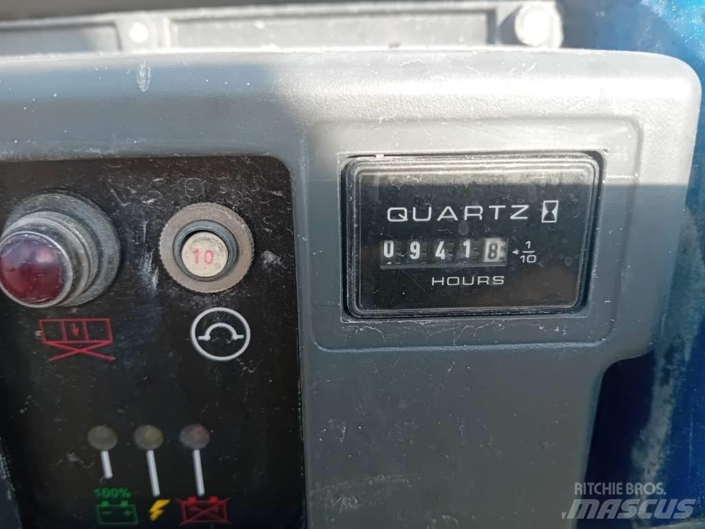 JLG 3246 ES 가위형 리프트