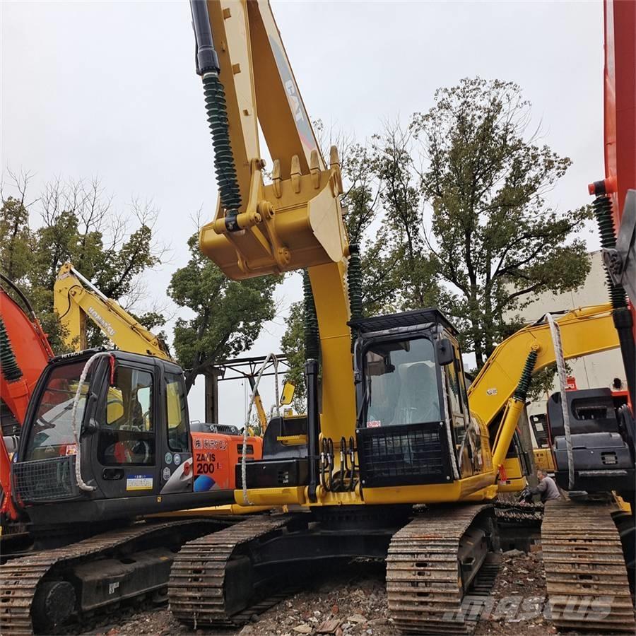 CAT 320 D 대형 굴삭기 29톤 이상