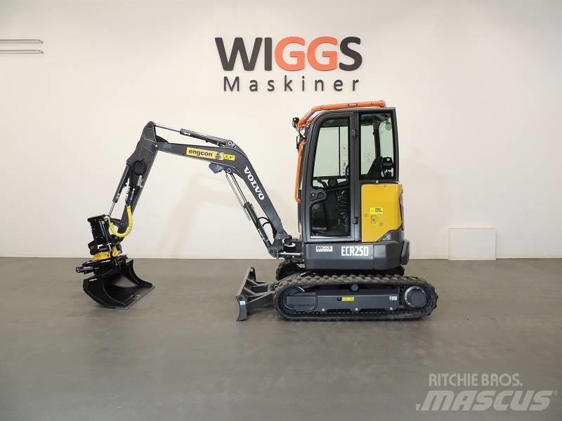 Volvo ECR25D 소형 굴삭기 7톤 미만