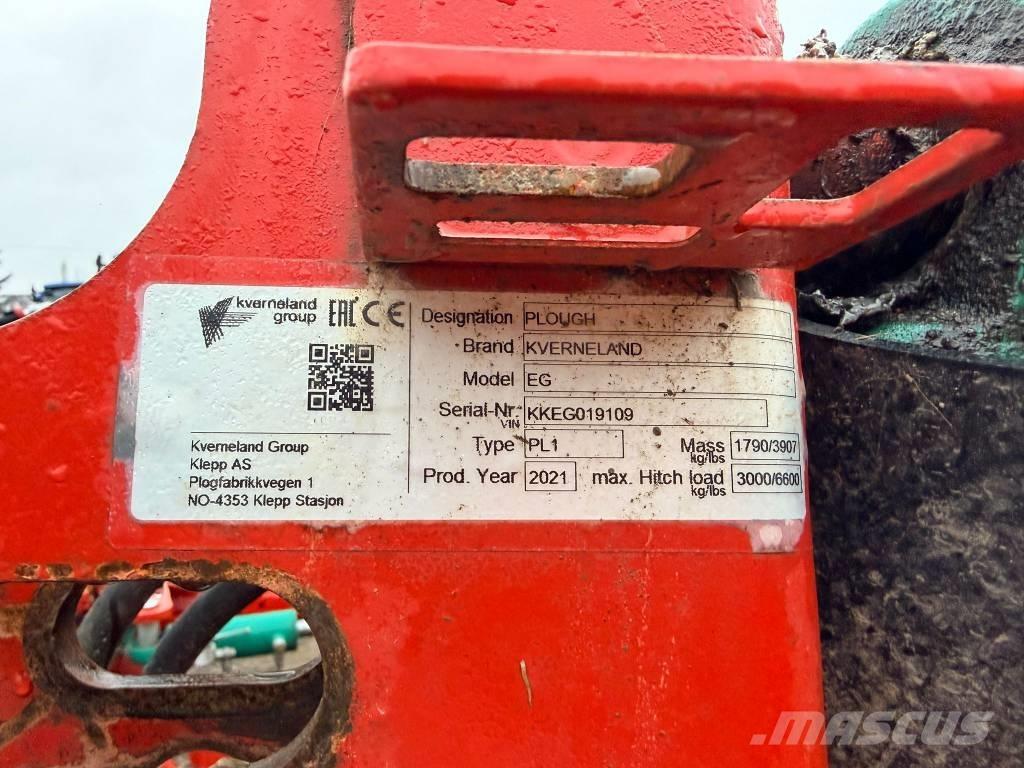 Kverneland EG85 가역 플로우(쟁기)